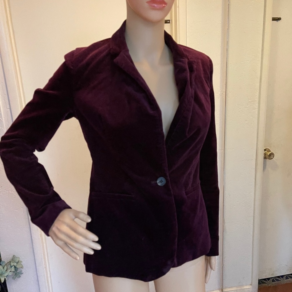 OLD NAVY VELOUR BLAZER